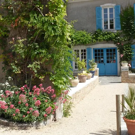 Le Fief Des Cordeliers Bed and breakfast