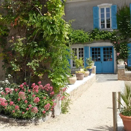 Le Fief Des Cordeliers فندق مبيت وإفطار