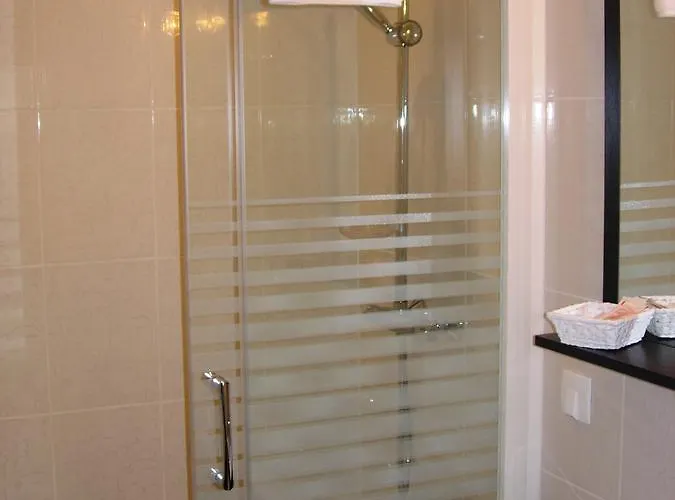 Le Fief Des Cordeliers 2* Montjean-sur-Loire